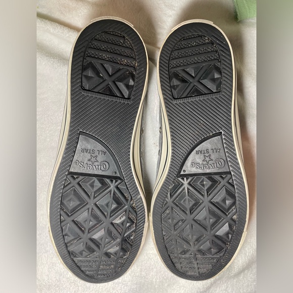 Converse Chuck Taylor All Star Eyebrow CutOut Ox Ground Grey Studded Women’s 9.5 - Picture 7 of 8